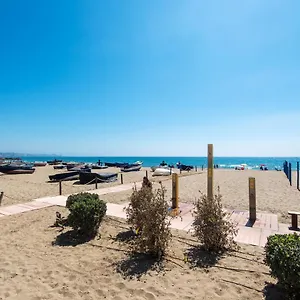 https://boliches-center-apartment-next-to-the-beach-parking.es-andalucia.com